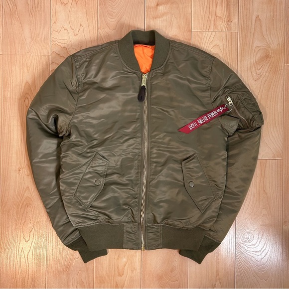 Alpha Industries MA-1 Bomber Jacket Men’s - Picture 1 of 2